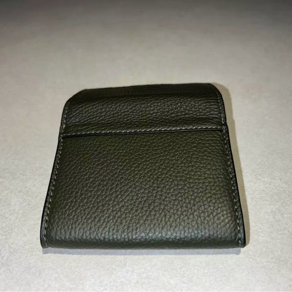 New Coach C3640G Olive Green wallet - Picture 3 of 4